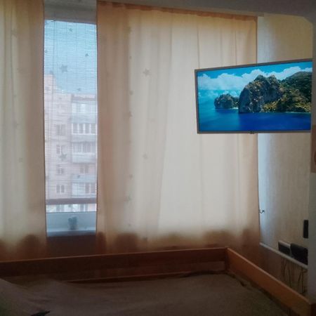 Comfortable Apartment On The River Bank Київ Екстер'єр фото