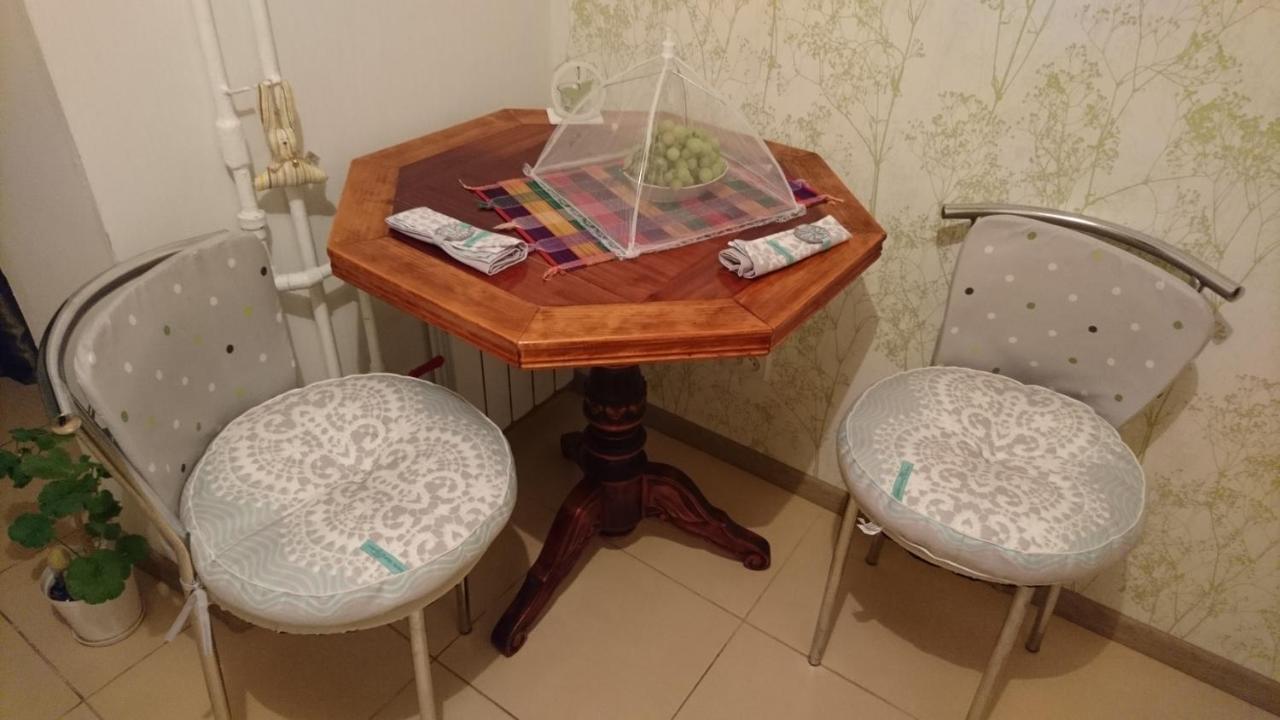 Comfortable Apartment On The River Bank Київ Екстер'єр фото